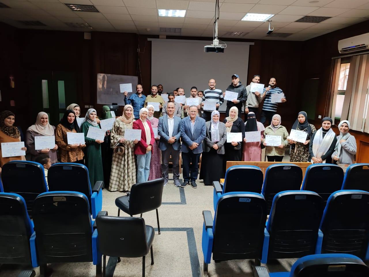 تدريب المتعافين من الإدمان بالتعاون مع قسم الأمراض النفسية بكليه طب المنصورة